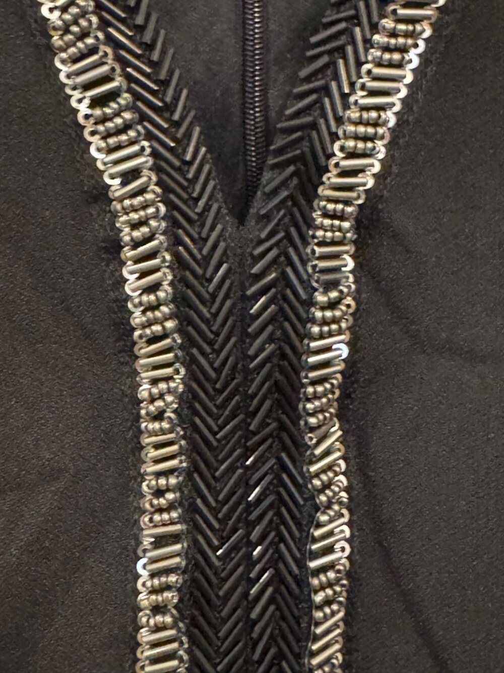 Donna Ricco DRESS Black Sleeveless Beaded Sheath Size 6 Polyester Blend - Picture 4 of 7